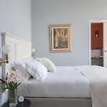 Maria Boutique 3*